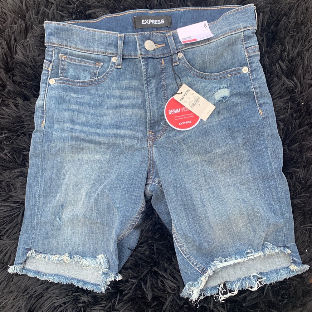 Brand new express shorts
